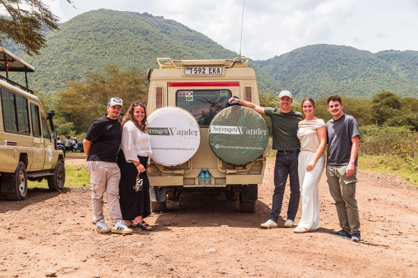 2 DAYS FLYIN SAFARI FROM ZANZIBAR TO TARANGIRE & NGORONGORO