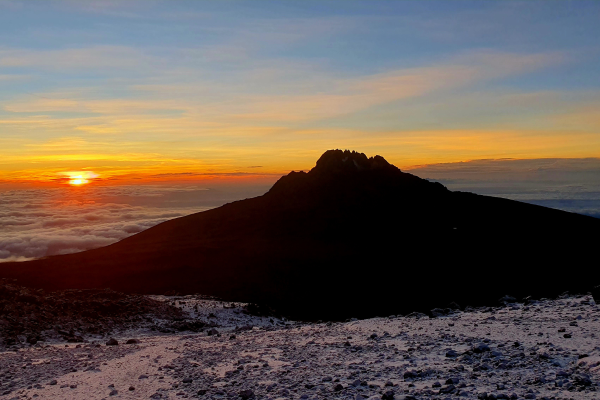 1 day kilimanjaro hiking - marangu route